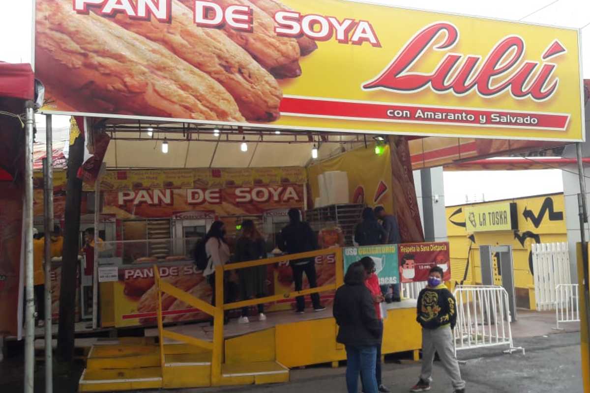 Pan de Soya Lulú” 40 años de experiencia