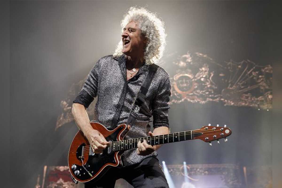El guitarrista de Queen y también activista, Brian May, recibió el título de ‘caballero’.