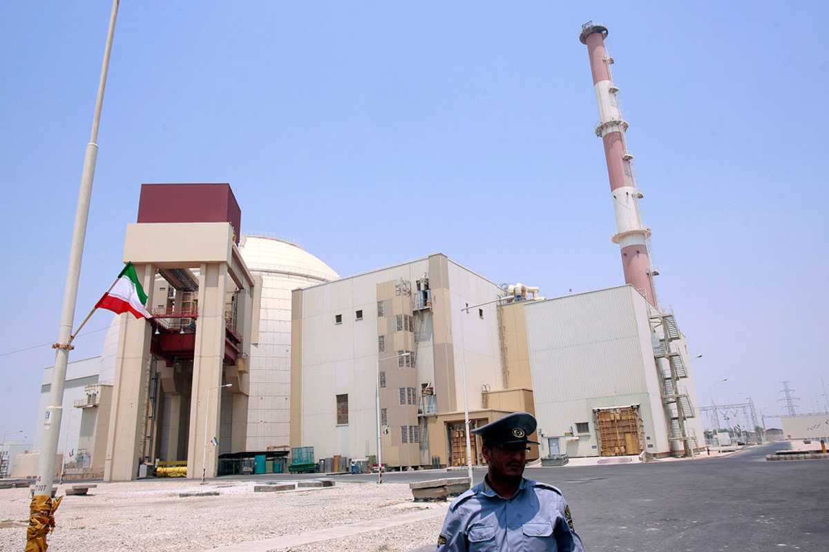 La nueva central nuclear tendrá na potencia de 300 megavatios y ubicada cerca de la localidad de Darkhovin, en el suroeste de la región de Juzestán.
