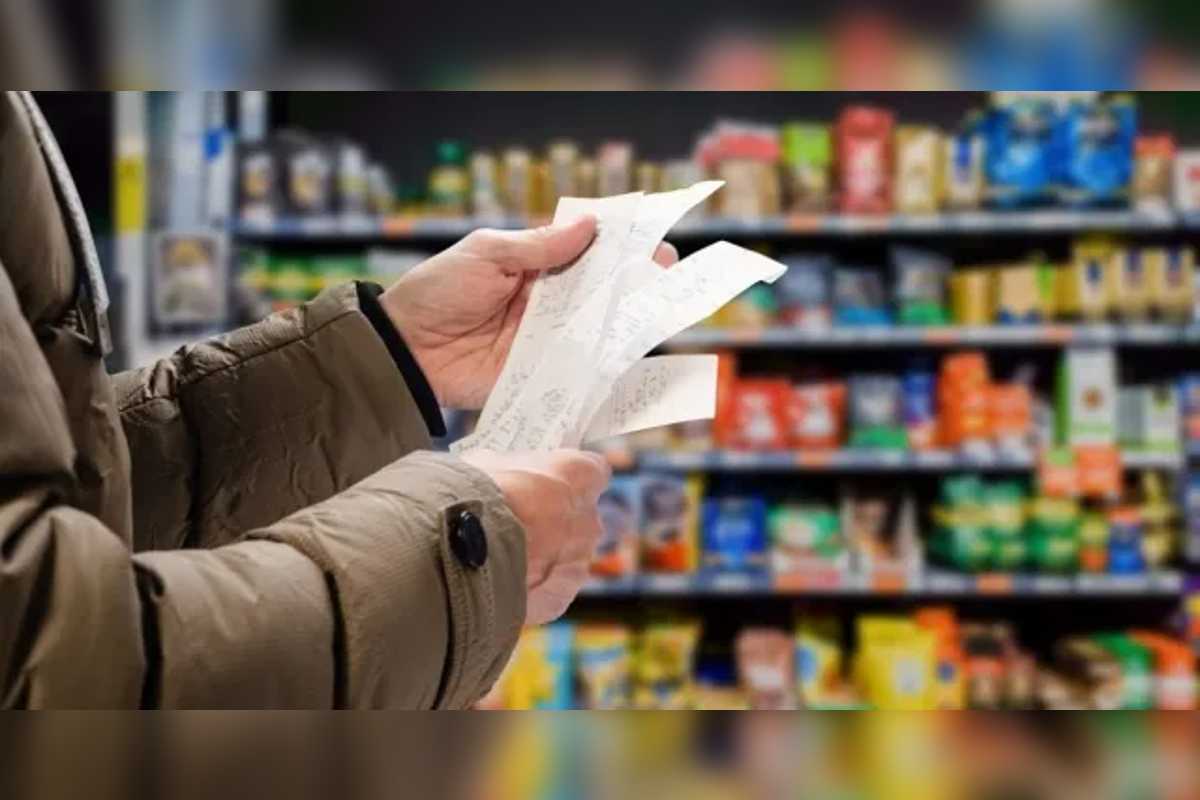 La Secretaría de Economía informó que para frenar la inflación, aumentarán el número de productos que podrán importarse libres de aranceles y con facilidades para exentar la regulación