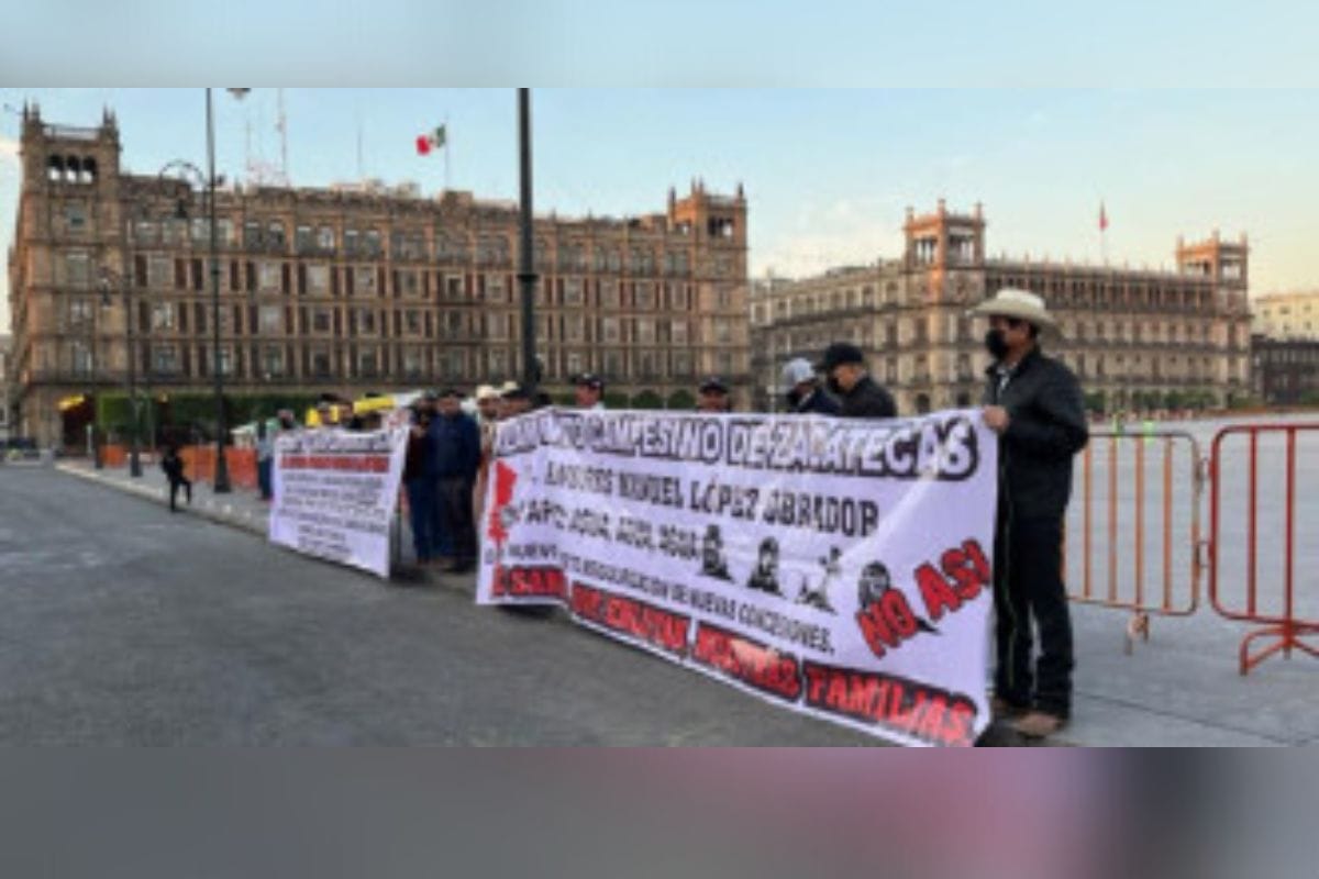 Representantes de 17 organizaciones campesinas del estado de zacatecas viajaron a la ciudad de México para manifestarse