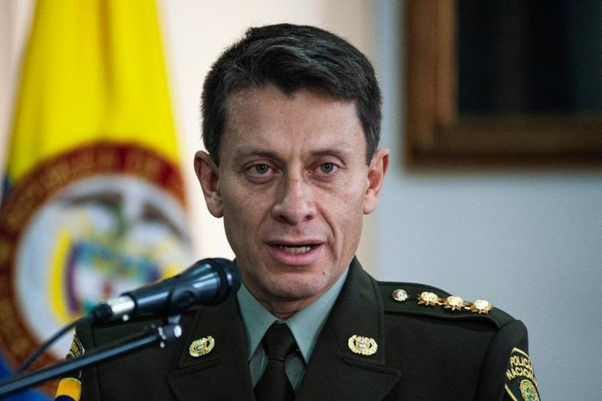 El director de la policía de Colombia reconoció que él y otros miembros de la institución han hecho exorcismos y otras prácticas religiosas; en su lucha contra el crimen.