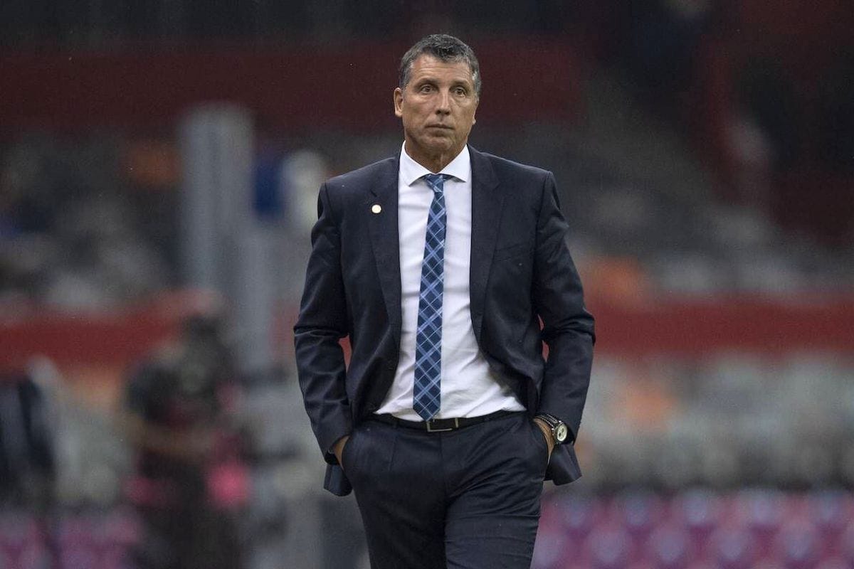 Luego de informarse la destitución de Marco Antonio ‘Chima’ Ruiz, los Tigres de la UANL anunciaron a Robert Dante Siboldi como su nuevo director técnico