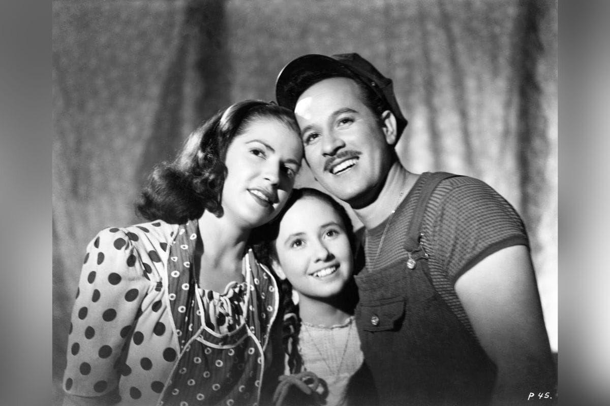Pedro Infante cumple 66 años de fallecido, este 15 de abril de 2023. Murió en 1957 como uno de los más grandes ídolos del Cine de oro mexicano