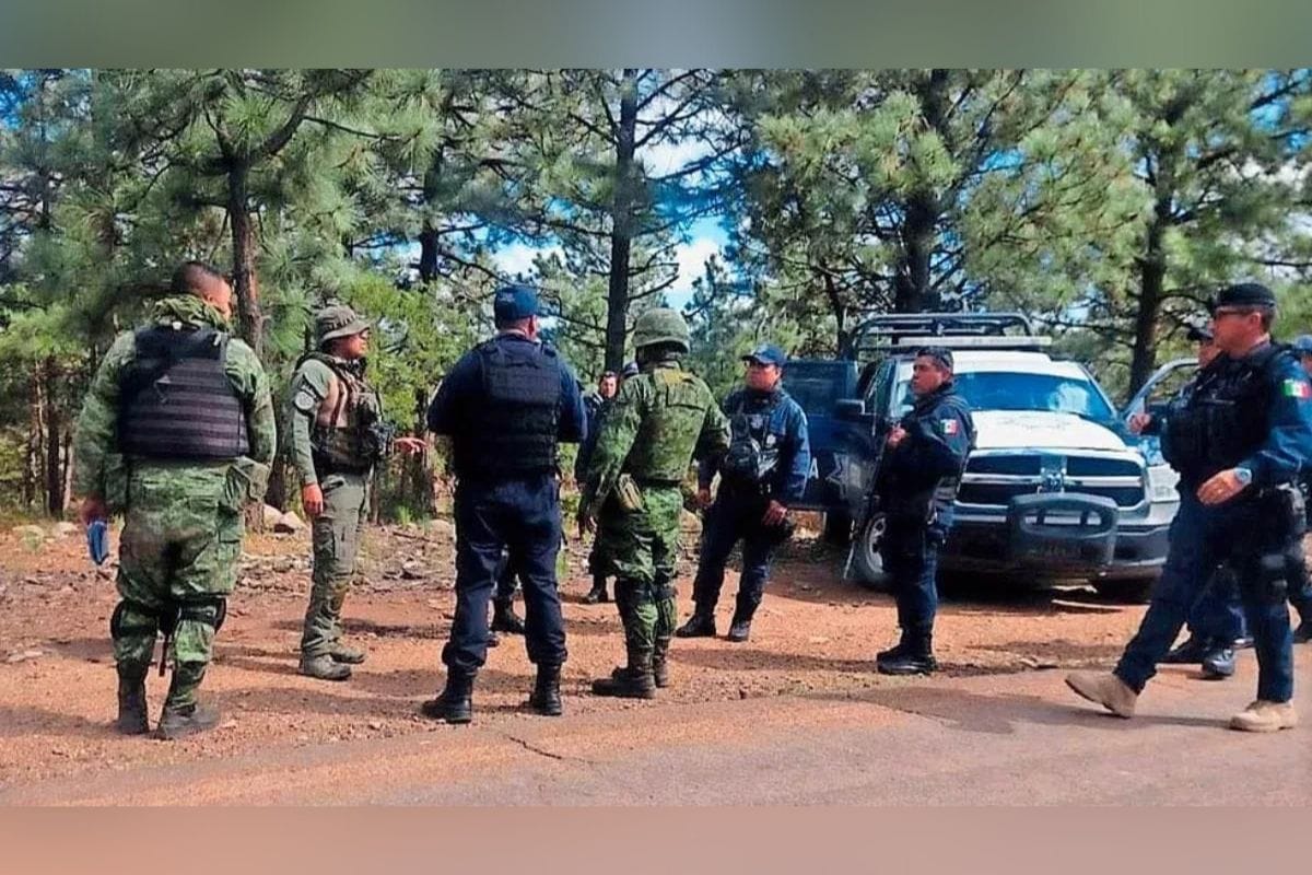 Dos grupos de narcotraficantes de los cárteles de la droga de Sinaloa y Juárez, se enfrentaron a tiros en la sierra tarahumara