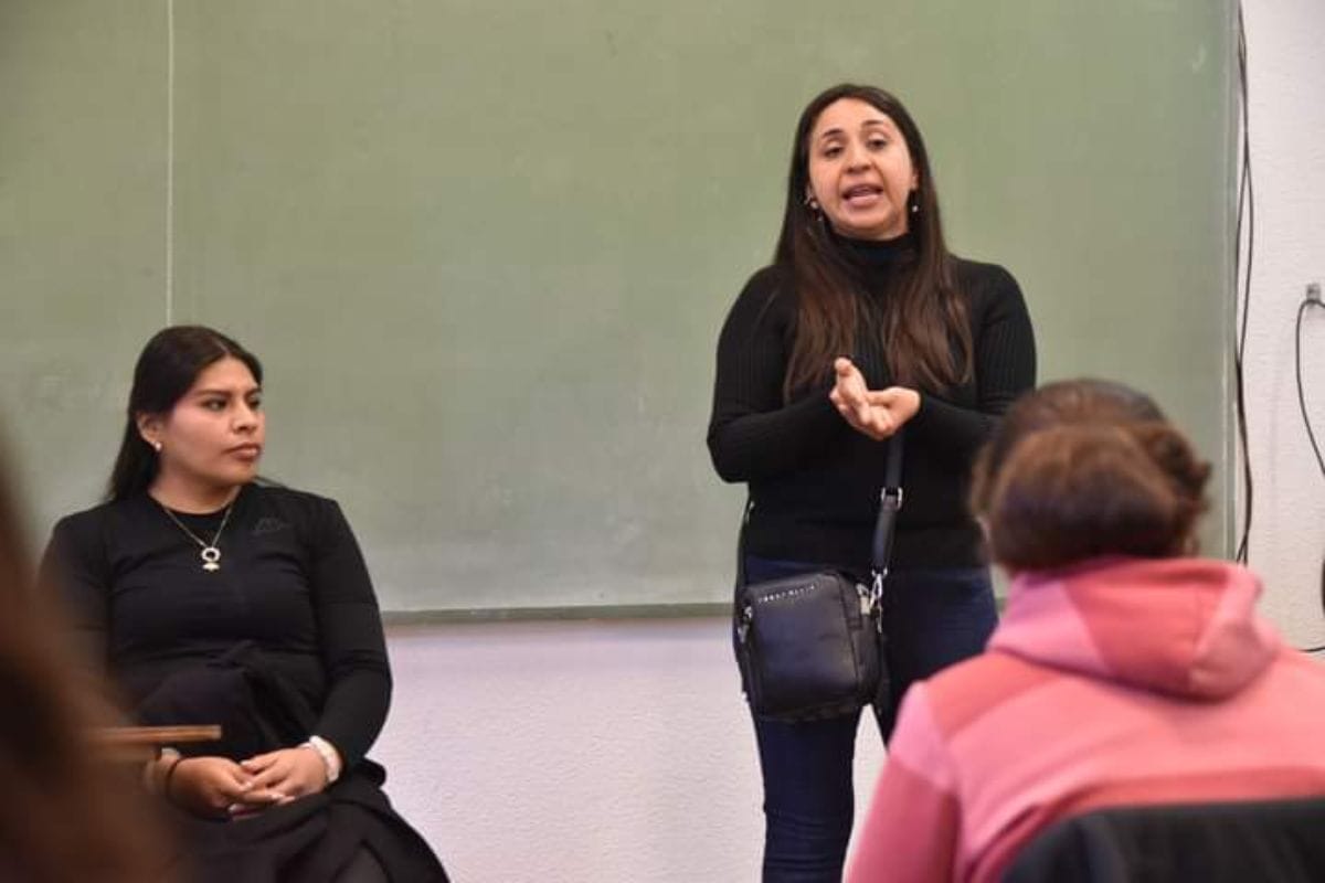 Con el objetivo de confrontar las aportaciones que como instituciones la Universidad Autónoma de Zacatecas (UAZ); y la Universidad Nacional de Villa María de Córdoba, Argentina (UNVM) han realizado en torno al uso no sexista del lenguaje