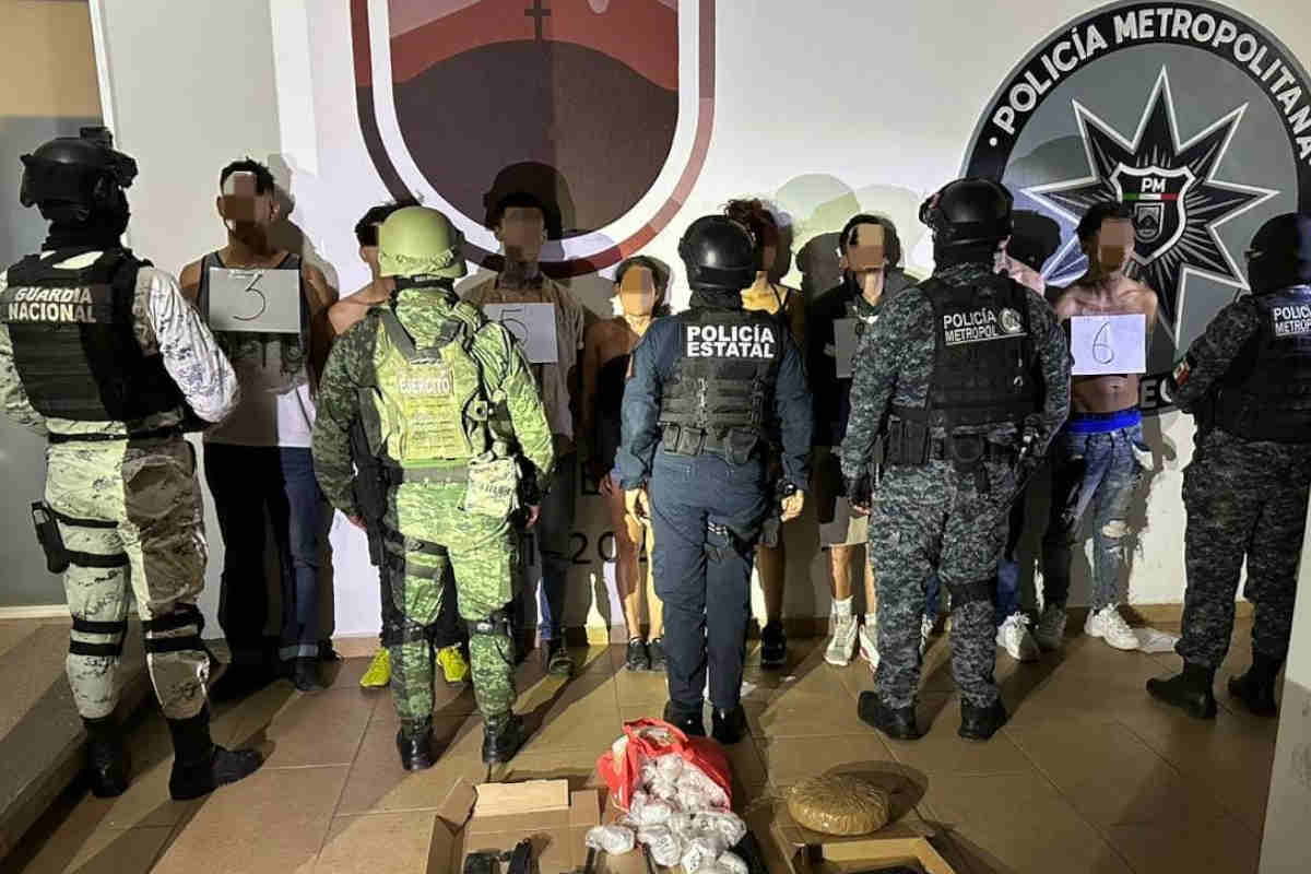 Detienen a 8 personas en Guadalupe, aseguran armas y sustancias ilícitas