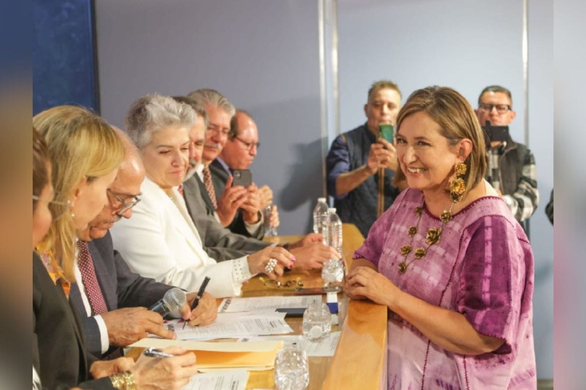La senadora Xóchitl Gálvez se registró hoy 4 de julio de 2023; siendo la segunda aspirante de la oposición para participar en el proceso interno y buscar la candidatura presidencial de 2024.