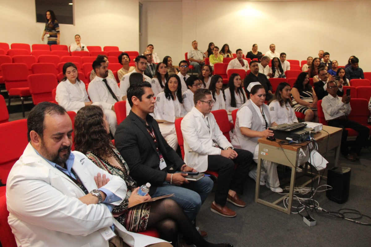 Se gradúan médicos internos de pregrado en Issste Zacatecas