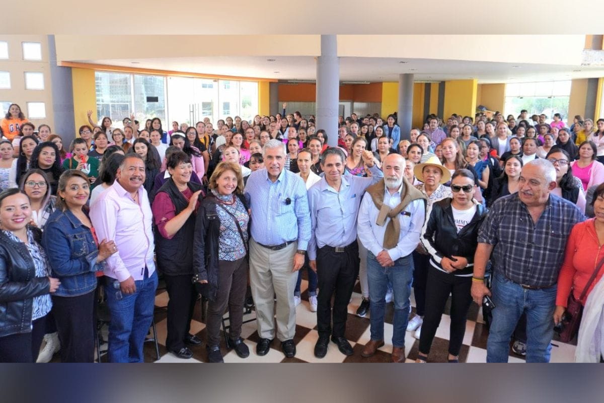 Con el objetivo de optimizar los procesos educativos de educación inicial en Zacatecas el senador de la República, José Narro Céspedes