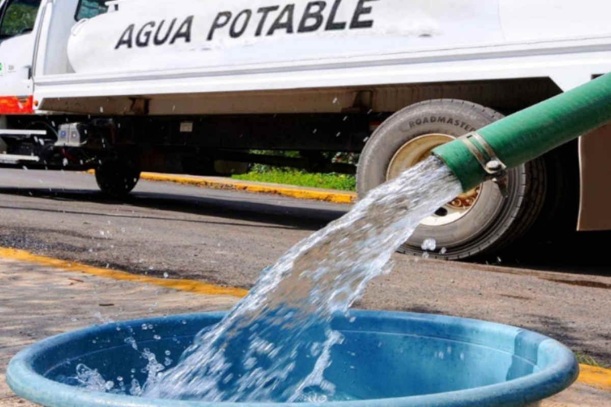 Llevarán agua a colonias y comunidades de Zacatecas con la nueva pipa