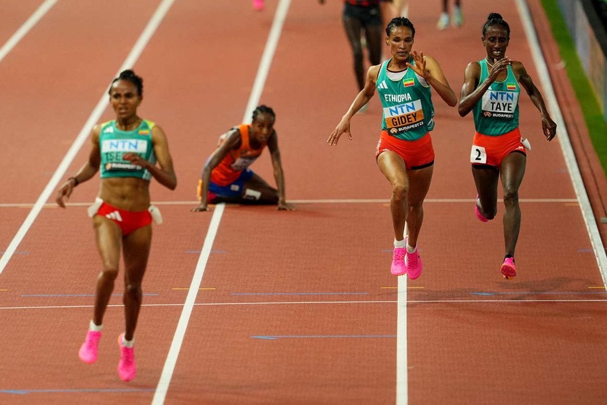 Las atletas etíopes lograron las tres medallas en esta prueba.