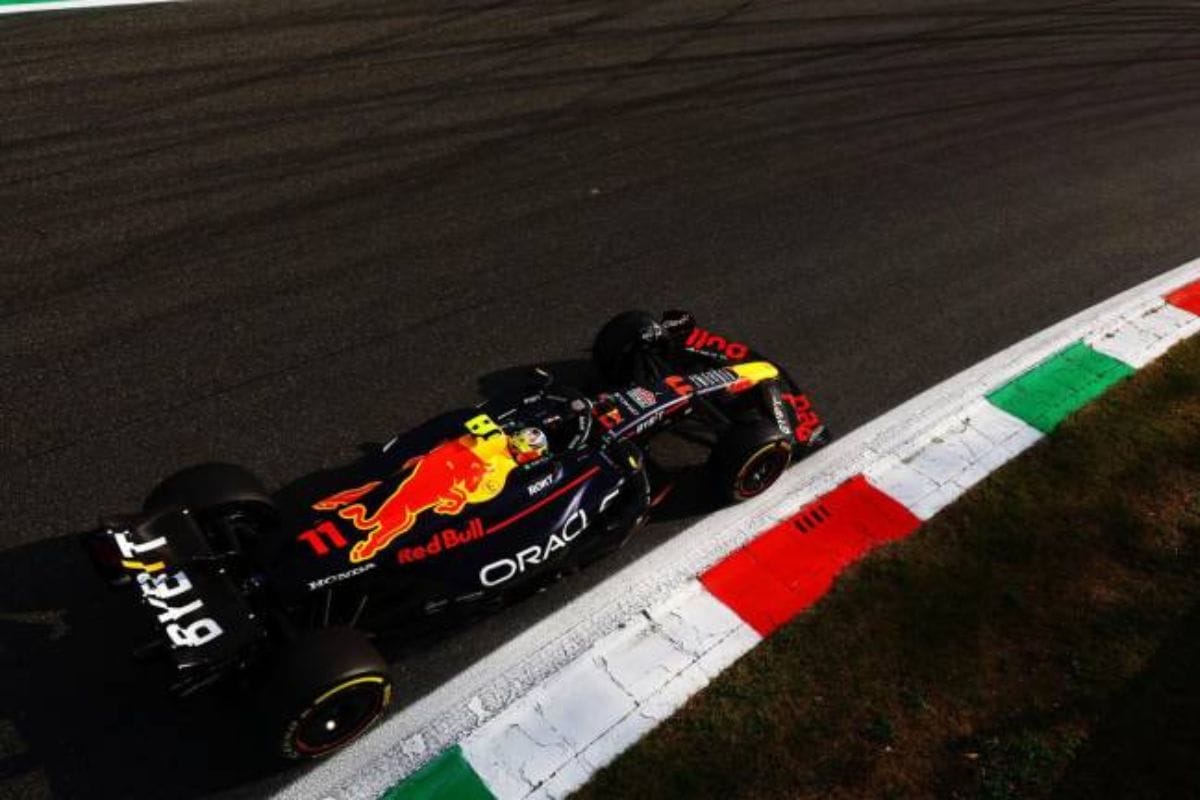 Sergio ‘Checo’ Pérez dejó atrás las fallas mecánicas que presentó en la tercera práctica y a lo largo de la calificación del Gran Premio de Italia 2023 de la F1