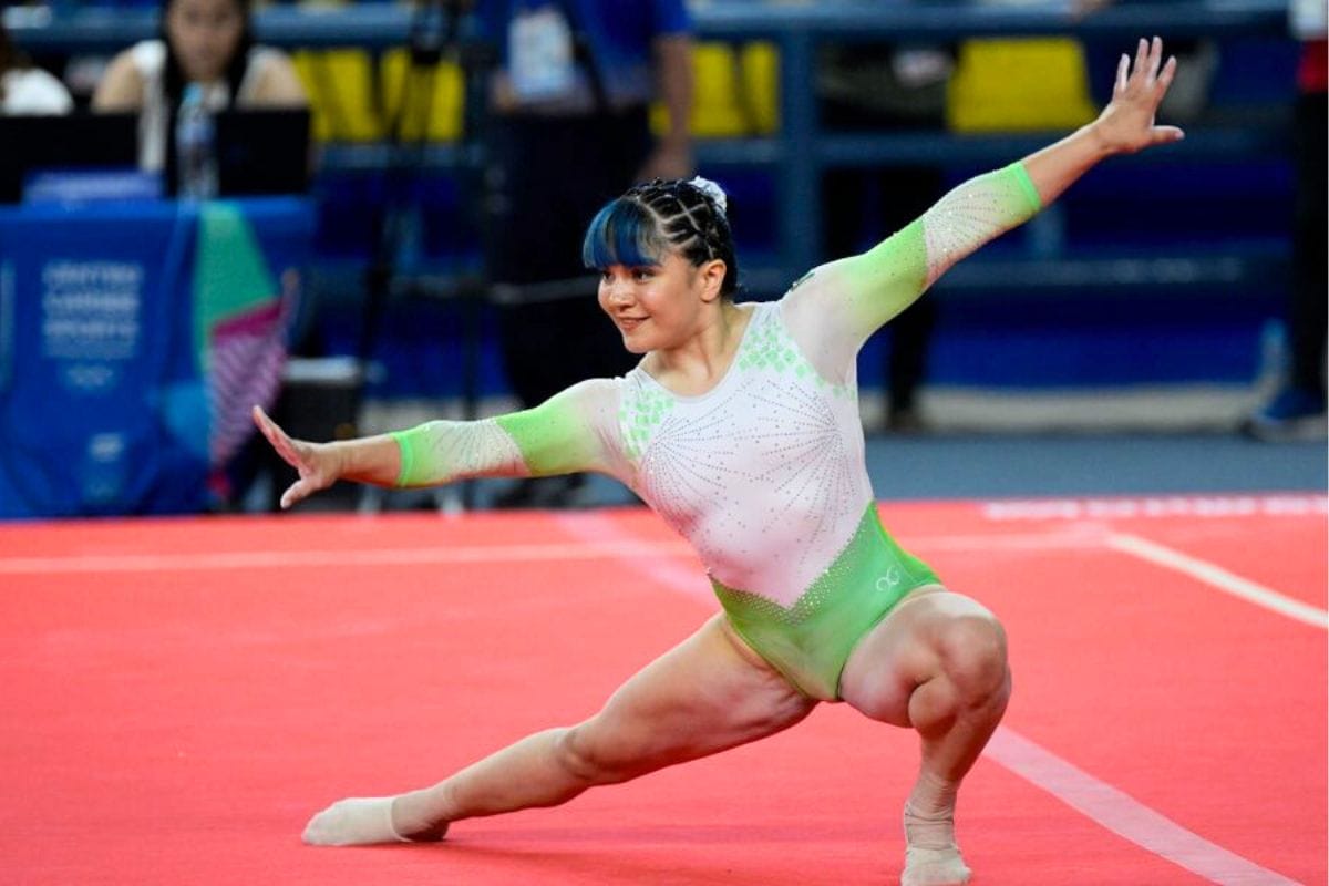 La gimnasta mexicana Alexa Moreno conquistó la medalla de oro en la prueba de salo del Copa del Mundo de gimnasia artística.