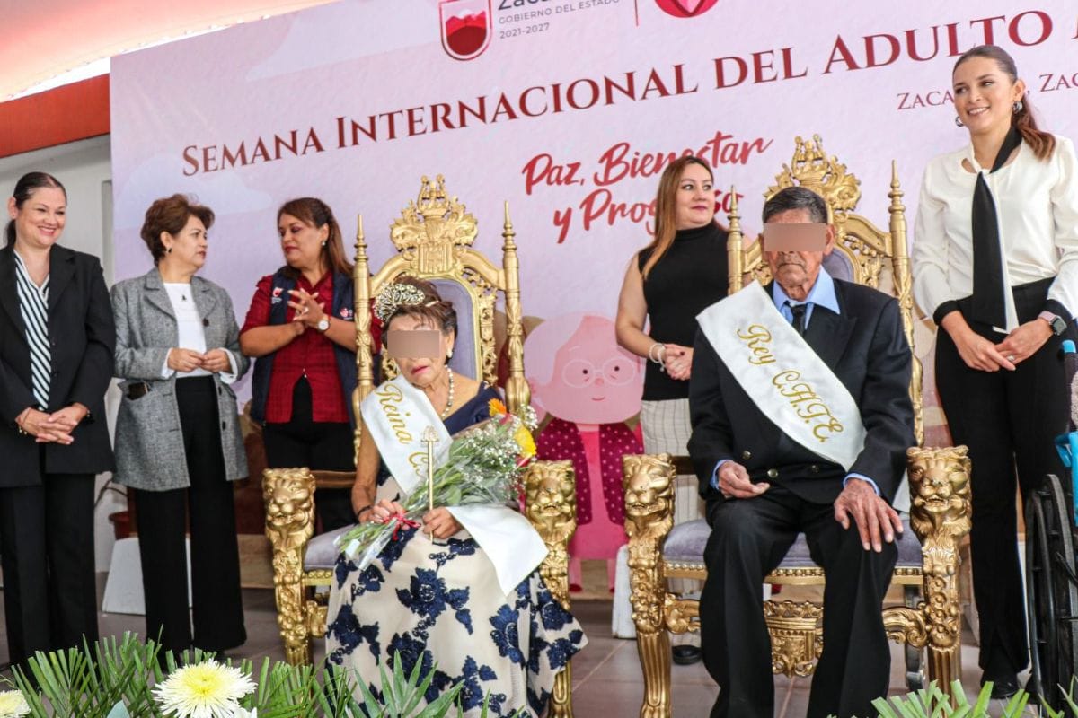 Semana Internacional del Adulto Mayor SEDIF inicia con actividades de coronacion de reina y rey