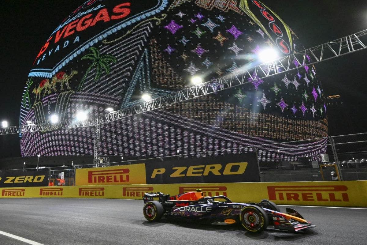 Luego de que Sergio Checo Pérez quedara eliminado en la segunda ronda de calificación; del Gran Premio de Las Vegas.