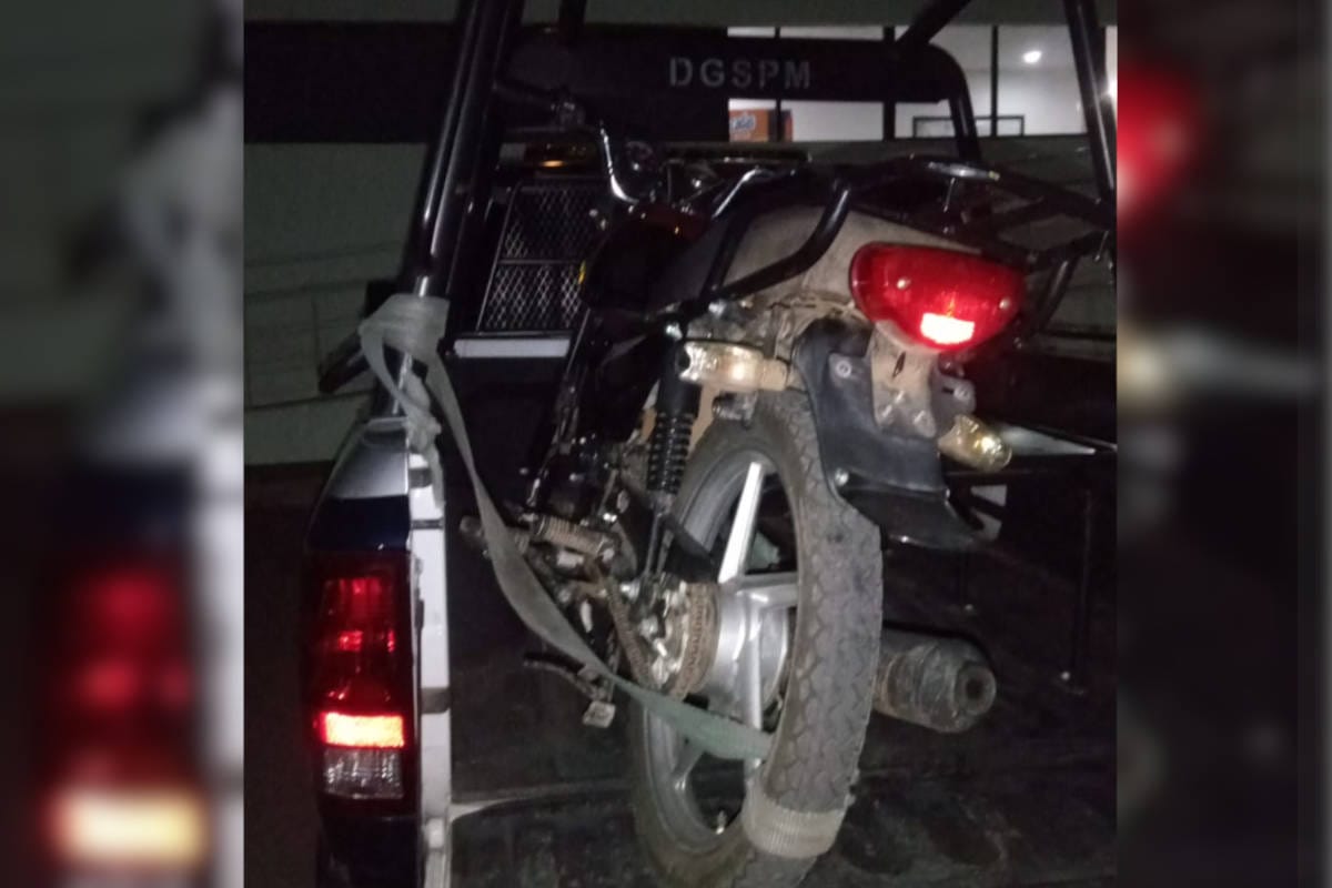 Detienen a tres hombres por el robo de una motocicleta en la comunidad de Picones