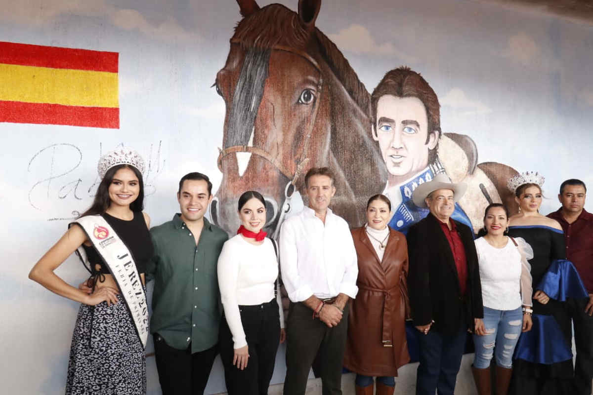 Develan mural en homenaje al rejoneador Pablo Hermoso de Mendoza en Jerez