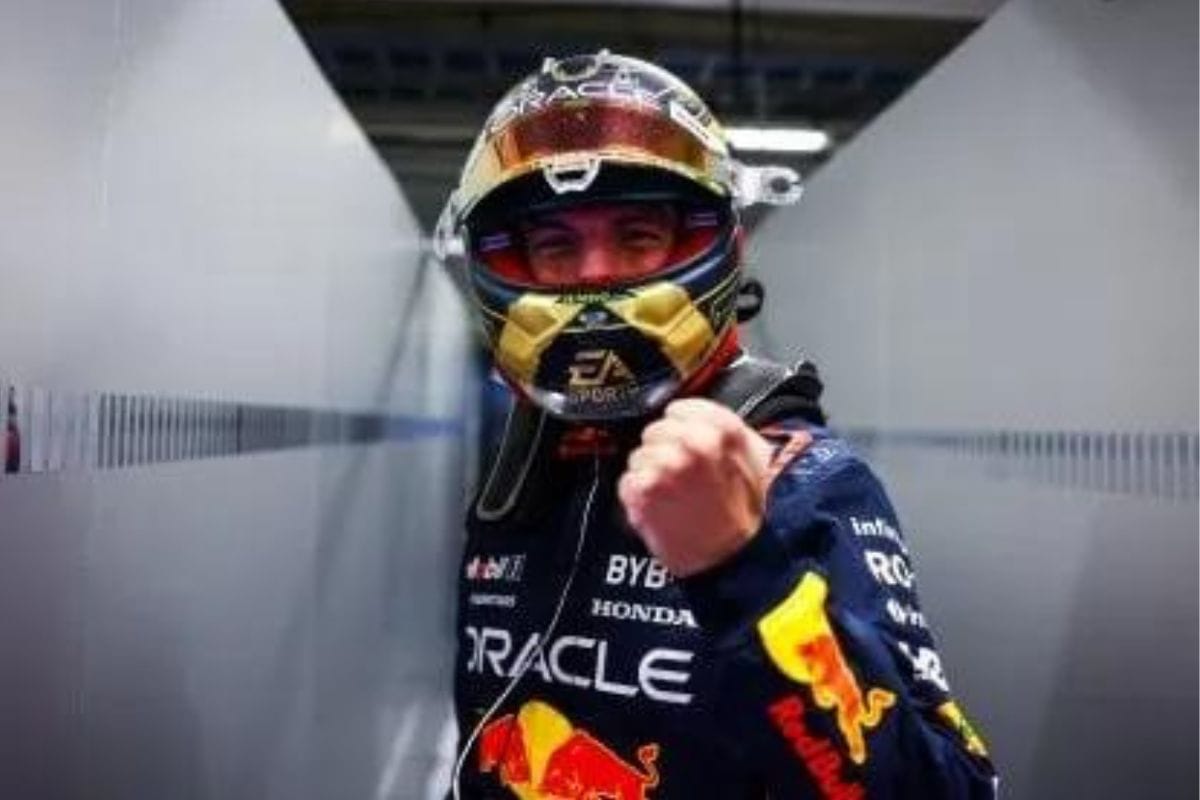 Sergio Checo' Pérez termina en cuarto y Fernando Alonso en tercero con un final de fotografía. Max Verstappen gana el GP de Brasil 2023.