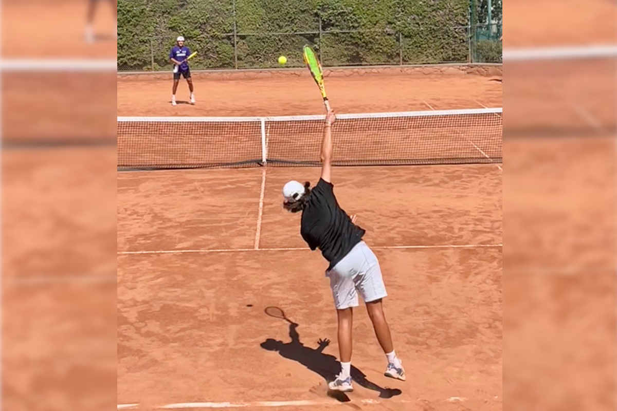 El juvenil tenista zacatecano Samuel Candelas Ruiz  ganó dos torneos de calificación de torneos ITF  celebrados  en Zapopan, Jalisco pero no pudo avanzar de la primera ronda en el cuadro principal. | Foto: Cortesía.