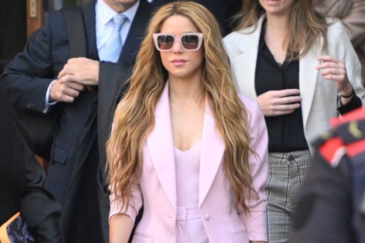 Shakira acepta fraude millonario