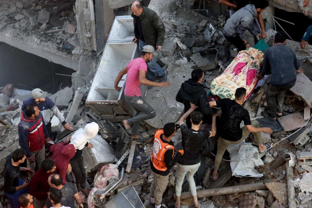 Tras el fin de la tregua entre Israel y Hamás, volvieron los bombardeos. Las autoridades sanitarias de Gaza informaron que habían muerto 184 personas.